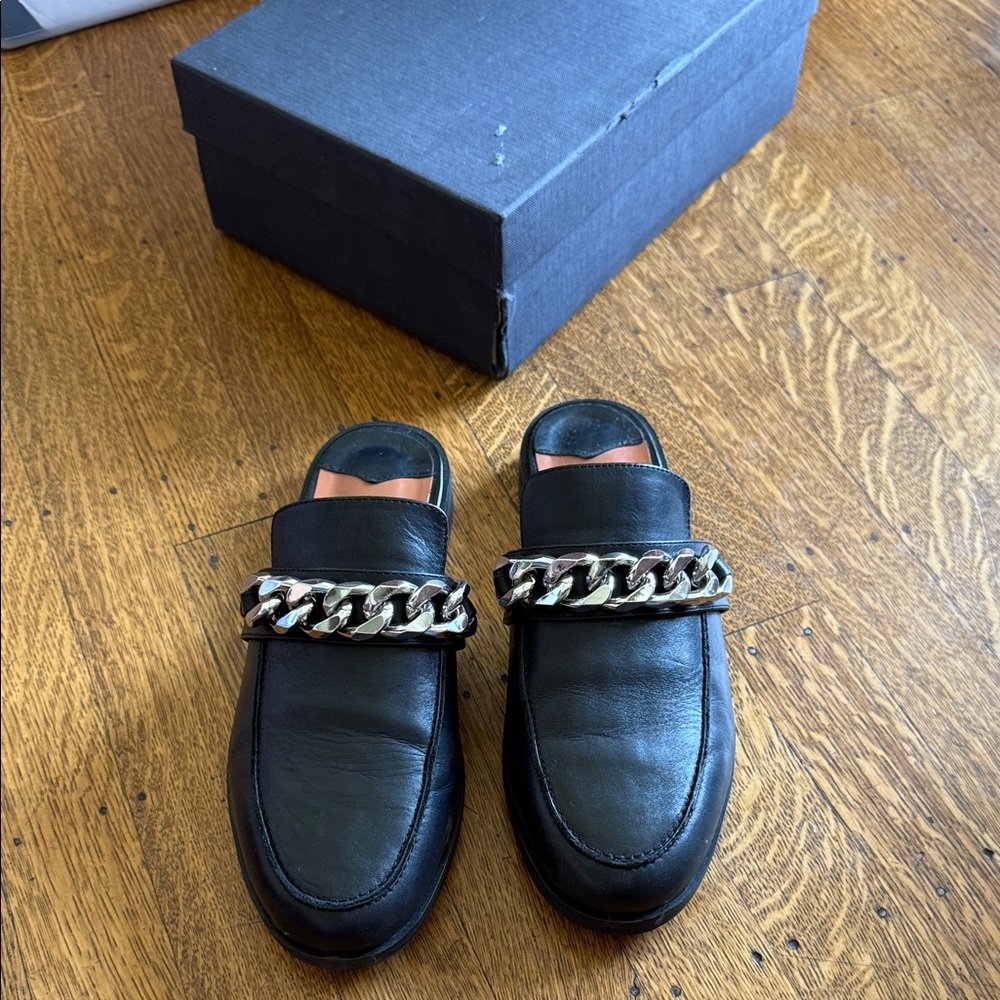 Tony Bianca Black Leather Slip-On Mule with Silver Chain